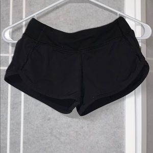Ivivva black kids shorts